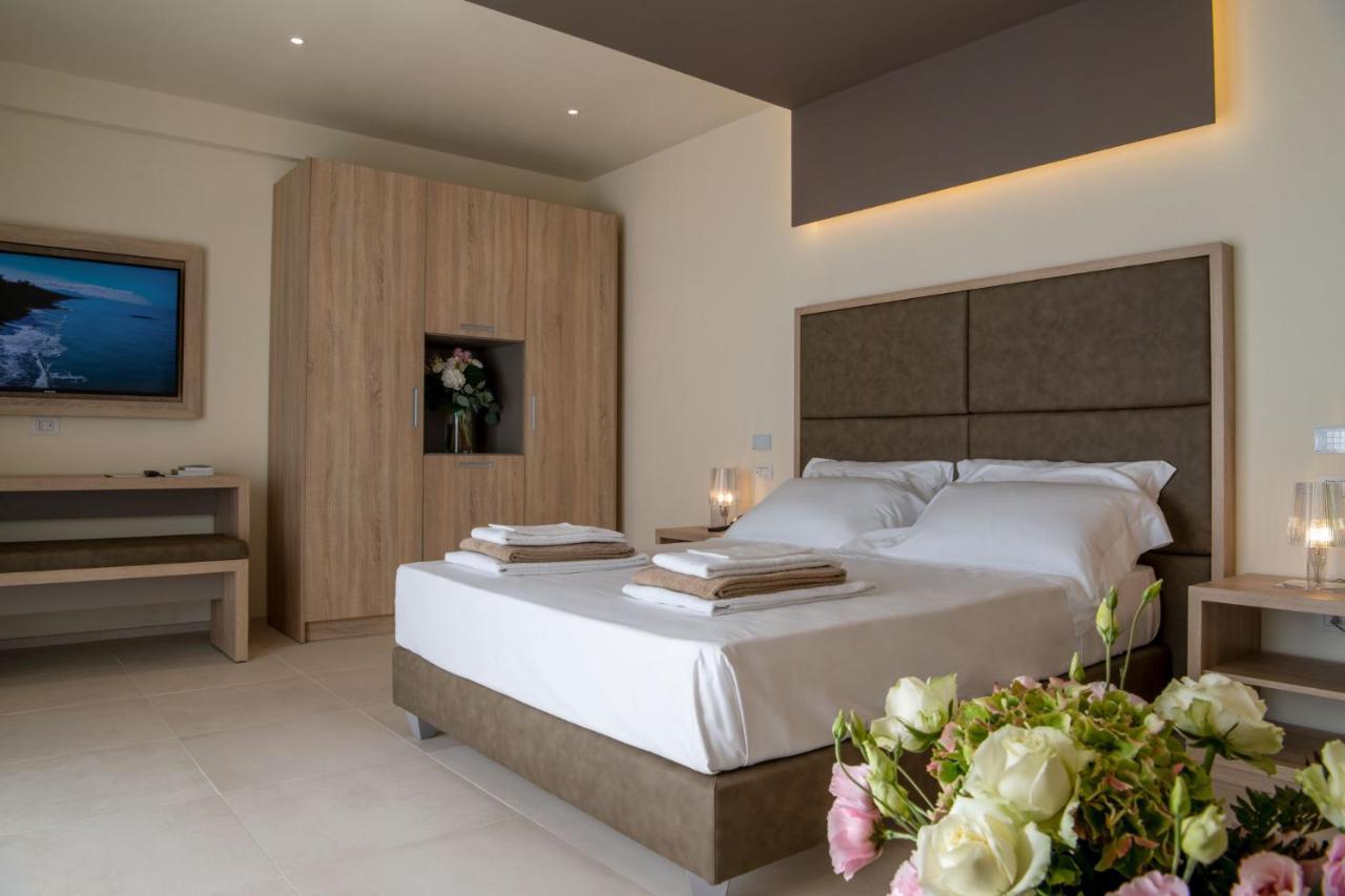 Palace Lido Hotel&Suites Marina di Cecina Exteriér fotografie